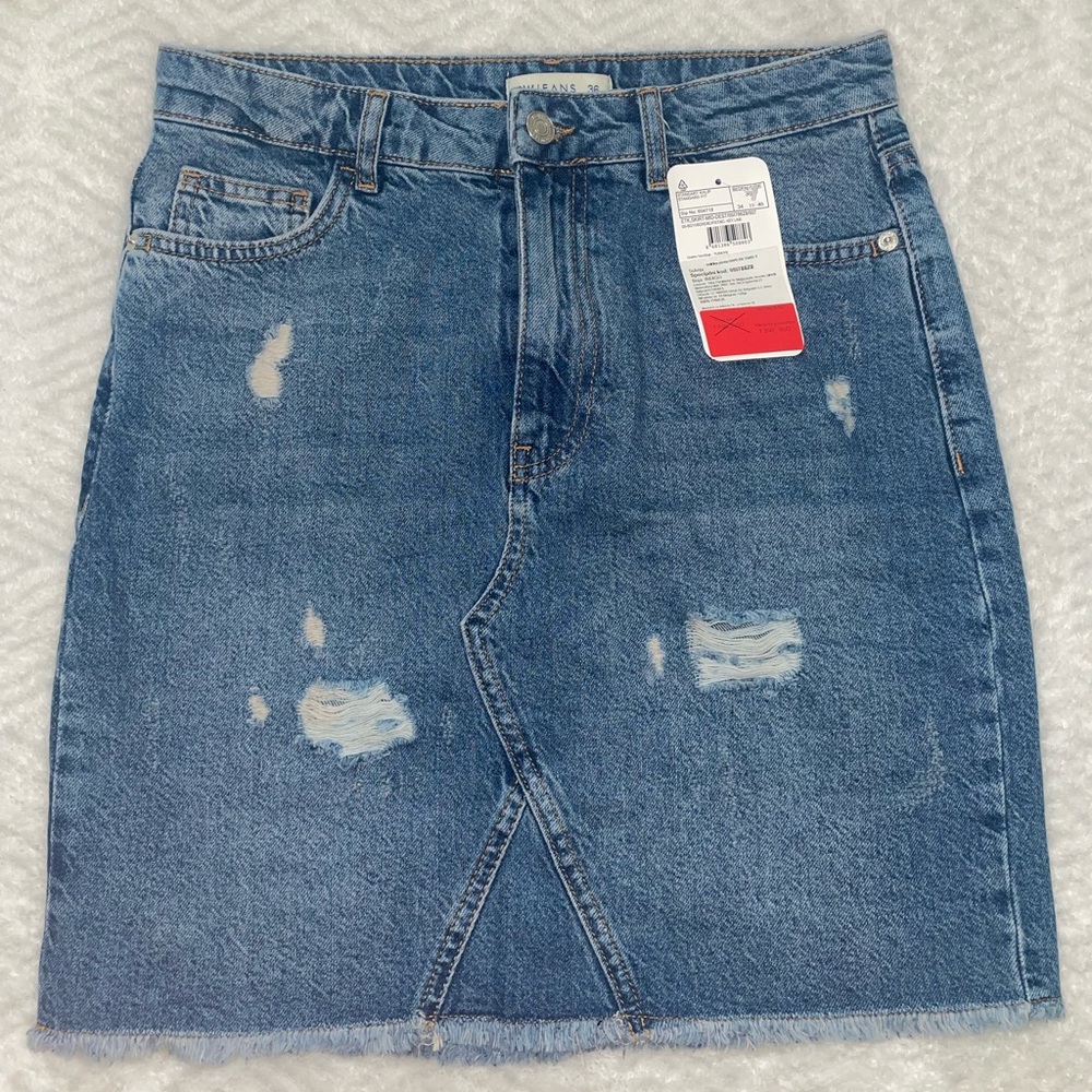 NWT dark denim skirt